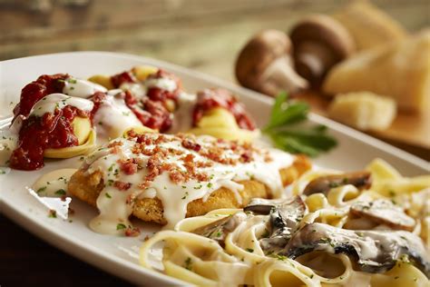 Olive garden food. Olive Garden offers a variety of family-style meals, wine bottles to go, and Italian-inspired cocktails at its local restaurants. You can also order online and get your food delivered or pick it up from select locations. 