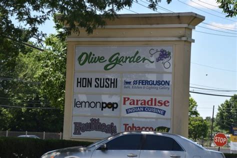 Find 1 listings related to Olive Garden Lawrencev