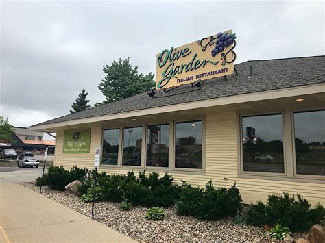 Olive garden sioux city. Mar 30, 2020 · Olive Garden Italian Restaurant, Sioux City: See 81 unbiased reviews of Olive Garden Italian Restaurant, rated 4 of 5 on Tripadvisor and ranked #14 of 205 restaurants in Sioux City. 