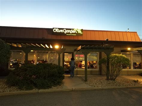 Olive garden south attleboro ma 02703. Things To Know About Olive garden south attleboro ma 02703. 