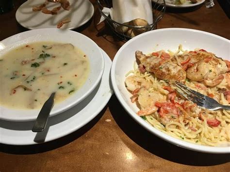 Olive garden southgate. Olive Garden: Good Italian food - See 106 traveler reviews, 5 candid photos, and great deals for Southgate, MI, at Tripadvisor. 