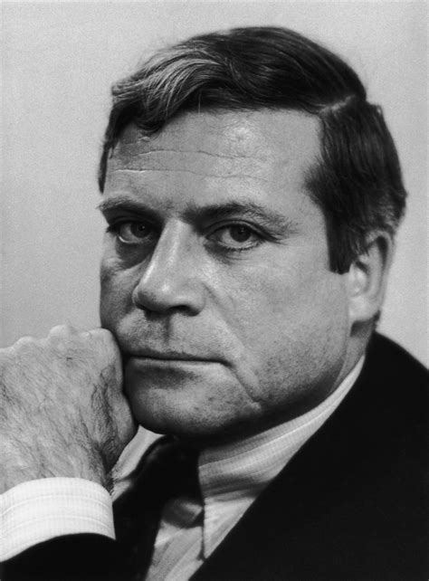 Oliver Reed Whats App Detroit