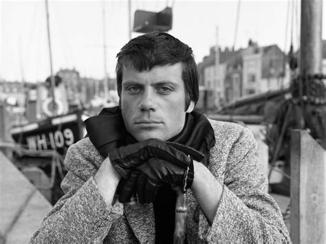 Oliver Reed Whats App Siping