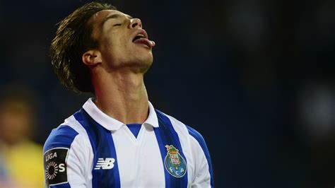 Oliver Torres Whats App Yichun