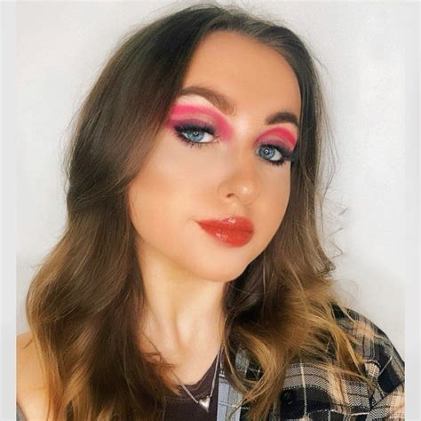 Olivia Abigail Instagram Suining