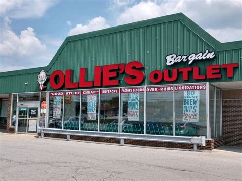 Ollies duncansville pa. The Retail Sales Associate assists Ollie's customers and helps to maintain the store appearance. Retail Sales Associates are responsible for all aspects of customer service, merchandising, and store maintenance. Come join Ollie's 40 year history of retail success and earn a 20% discount on all your Ollie's purchases. 