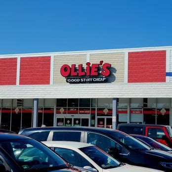 Ollies seekonk ma. Sep 10, 2022 · At Ollie's, we sell "Good Stuff Cheap"! You'll find brand name merchandise at up to 70% off the fancy store prices every day! We've got bargains on housewares, bedroom and bathroom, books, flooring, toys, electronics, furniture, air conditioners, clothing, health and beauty products, patio, pet supplies and so much more. 