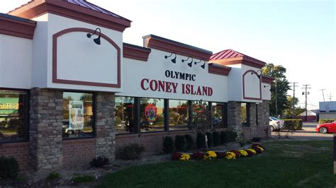 Olympic coney island. Olympic Coney Island Classic (Serves 15) $49.99 • Scrambled Eggs • hoose from acon (45), or Sausage Links (45), or Sausage Patties (30) • Assorted agels with plain cream cheese. (18 whole bagels) The Country Favorite (Serves 15) $59.99 • Scrambled Eggs 