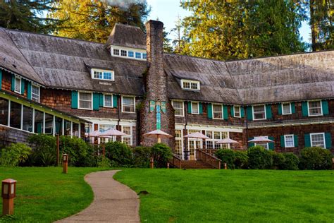 Olympic national park places to stay. Where to Stay: The most conveniently located lodges in Olympic National Park are Lake Crescent Lodge and Kalaloch Lodge. If you want to stay outside the park, consider staying at the Olympic … 