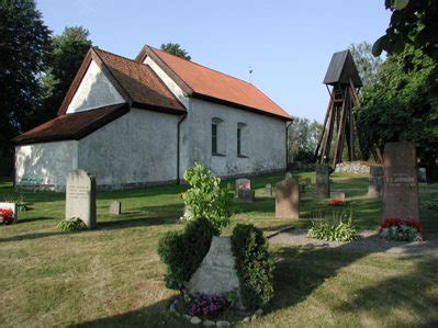 Om Halla kyrka - Stigtomta-Vrena församling - Svenska kyrkan