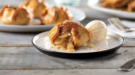Omaha apple tart. Simply heat in the oven or microwave and serve warm with ice cream for a delicious sweet treat. The perfect choice for dessert or brunch! A delicious made-from-scratch pastry filled with freshly peeled apple slices and topped with real cream caramel. Have that homemade flavor like mom used to make. Individually wrapped. 