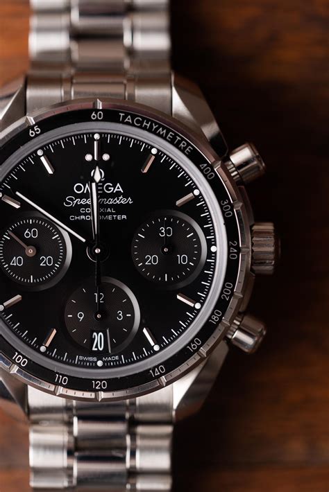 Omega speedmaster 38. Dec 10, 2020 ... The Omega Speedmaster 38 Co-Axial Chronometer Chronograph 38 mm Orbis in stainless steel, with a matching bracelet and an automatic movement ... 
