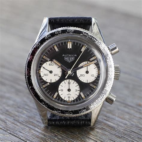 OnTheDash The definitive guide to vintage Heuer timepieces.