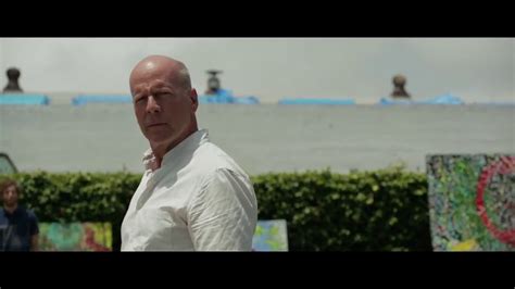 Once Upon a Time in Venice Fragman YouTube.