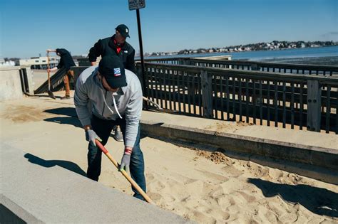 One Boston Week: Wollaston Beach cleanup – Boston 25 News