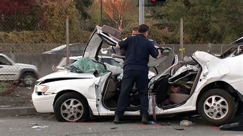 One Killed in 3-Car Accident on North Livermore Avenue [Livermore, CA]