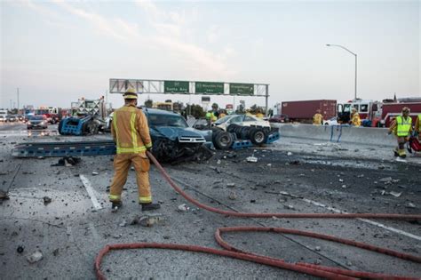 One Killed in Big Rig Crash on 57 Freeway [Anaheim, CA]