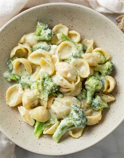 One Pot Creamy Broccoli Pasta – Keeping On Point