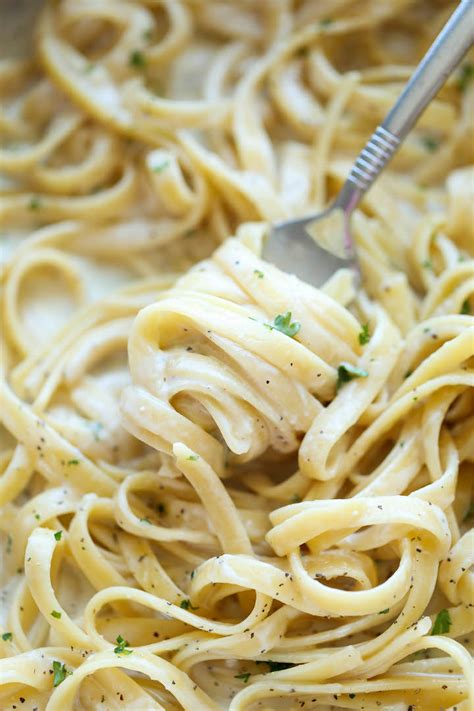 One Pot Garlic Parmesan Pasta - Damn Delicious