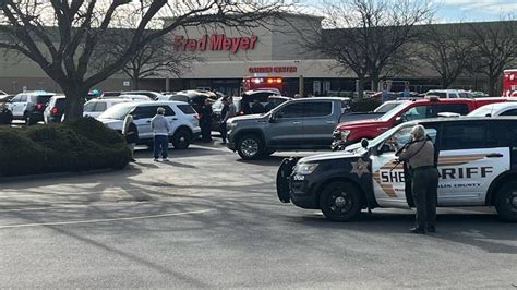 One dead, one injured in Richland Fred Meyer shooting