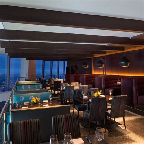 One dine. Description. Set on the 101st floor with breathtaking views of the Hudson and East Rivers and Midtown Manhattan, One Dine features a specially curated menu complemented... 