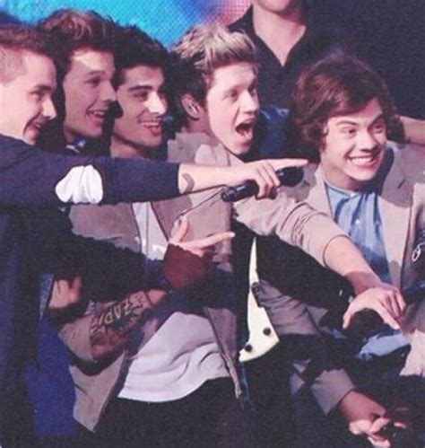 One direction ile hayal et Facebook.