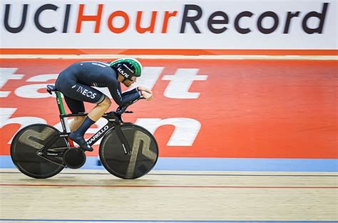 One hour record &hellip; with a wooden bicycle? &ndash; Cyclelicious