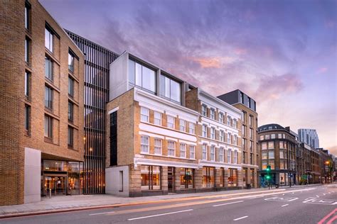 One hundred shoreditch. Stay at this 4-star hotel in London. Enjoy free WiFi, 3 bars/lounges, and breakfast. Our guests praise the breakfast and the bar in our reviews. Popular attractions Tower of London and London Bridge are located nearby. Discover genuine guest reviews for One Hundred Shoreditch, in London City Centre neighborhood, along with the latest prices and … 