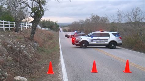 One killed in crash in western Travis County