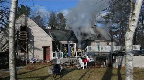 One person hurt in fire in Manchester, NH home