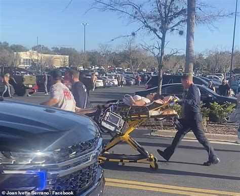 One person killed, another injured in shooting at Florida shopping mall