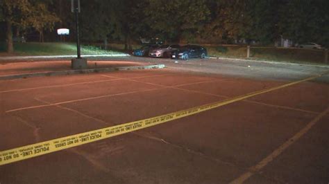One person seriously injured from stabbing in Scarborough