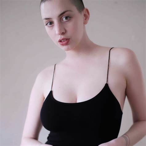 Onekatmalone Leaks 😈 (SEX)