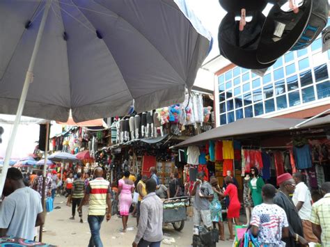 Onitsha Market. biggest market in Anambra State and West Africa. Statements. instance of. market. 0 references. image. Traders selling wares@sokoto street Onitsha main market.jpg. 0 references. country. Nigeria.. 