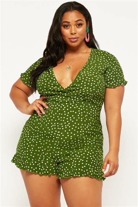 Online plus size clothing. Jul 25, 2023 ... They're an online shop, although they do now have one showroom in California. Not everyone is okay buying a dress without trying it on but I do ... 