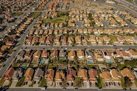 Only 16% of Californians can afford to buy home as mortgage rates rise
