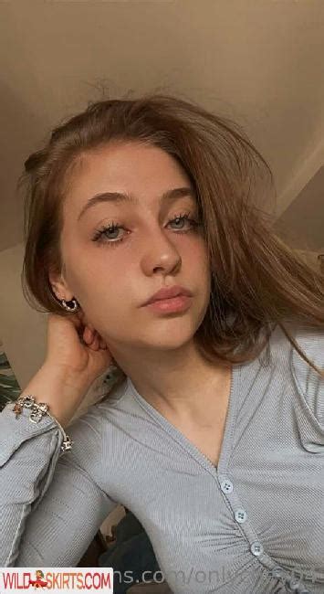 Onlychey04 Onlyfans Leak 😈 +18