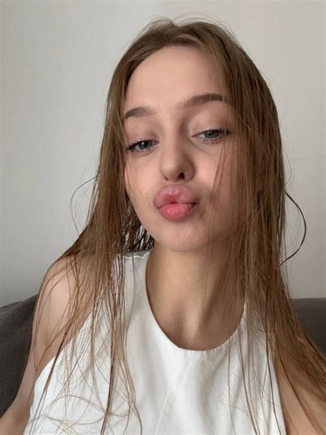 Onlyfans Your_submissive_doll Naked