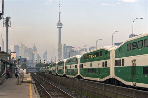 Ontario government set to begin discounted TTC, GO Transit co-fares in 2024