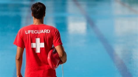 Ontario proposes lowering minimum age for lifeguards to 15 to ease staff shortages