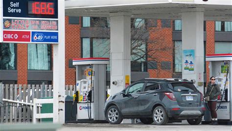 Ontario to extend gas, fuel tax cuts until June 2024