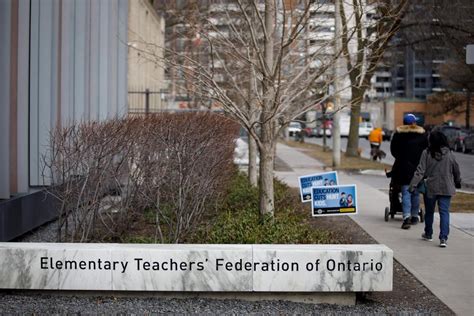 Ontario to give some teachers and education workers retroactive salary bumps