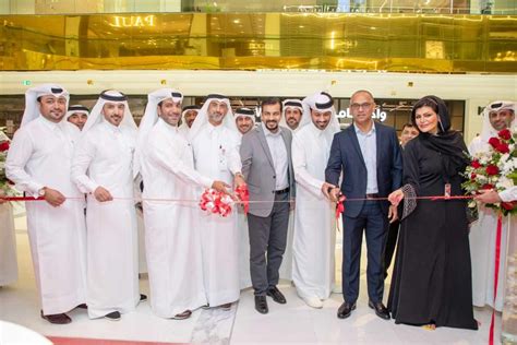 Ooredoo opens shop at Place Vendôme Mall in Lusail