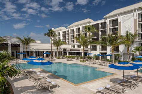 Opal delray beach. Delray Breakers on the Ocean. Hotel in Delray Beach. Just 2.5 miles from Atlantic Avenue, this Florida hotel features 200 feet of private beach and cabanas. It has a heated pool and breakfast is included. Show more. 7.9. … 