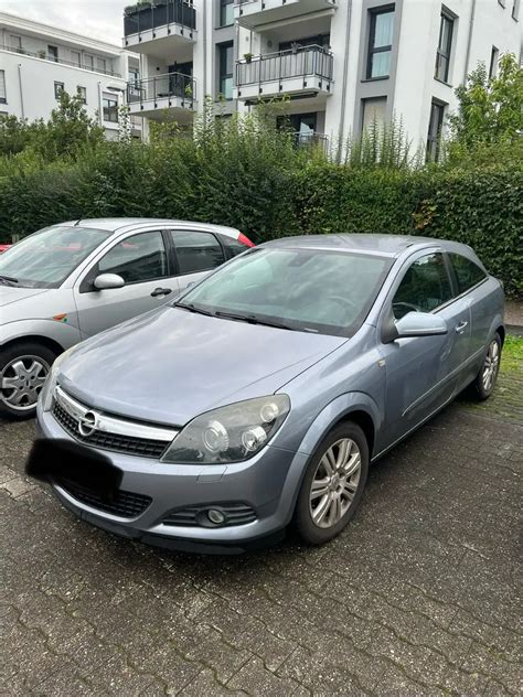 Opel Astra Kombi in Grau gebraucht in Mainz-Mombach für € …