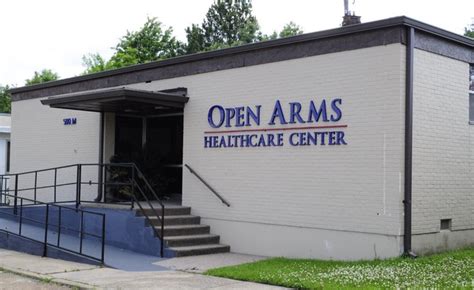 Open Arms Healthcare Center in Jackson, MS - Clinic/Center