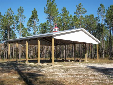 The size of your new pole barn cabin will determine its price. The average pole barn building costs anywhere from $7,000 to $75,000, while larger or more complicated pole barn designs can be as much as $100,000. Our cabin kit pricing also varies by location because of different material costs and building requirements between regions.