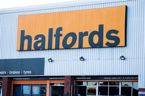 Opening times for Halfords in Pontefract - timeo.co.uk