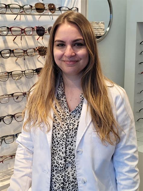 Ophthalmologist Wauwatosa Eye Doctor Wauwatosa Eye Physician WI