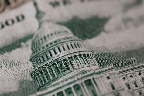 Opinion: Congress doesn’t want to pay the debts it ran up? Just another day in Washington